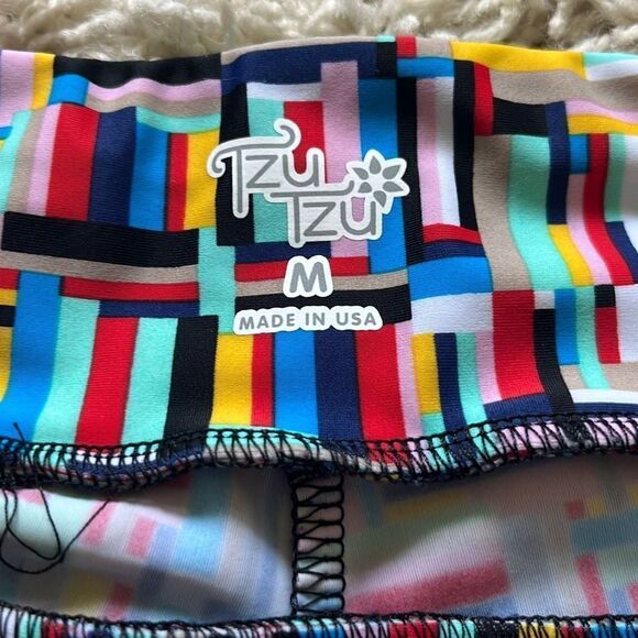 Tzu Tzu Charlotte Golf Skort, Multi Color Design Pickleball,  Tennis, golf  M - Picture 16 of 16